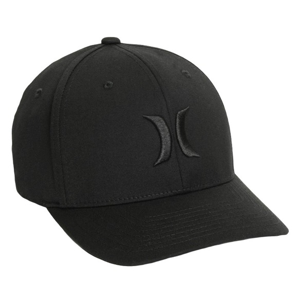 HURLEY Flex Fit Baseball hat solid black logo